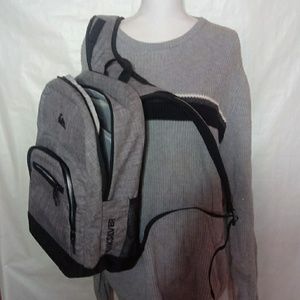 Travel Plus Quiksilver